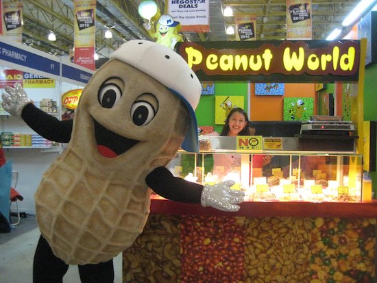 Peanut World mascot