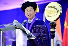 Jollibee founder Tony Tan Caktiong tips to new graduates