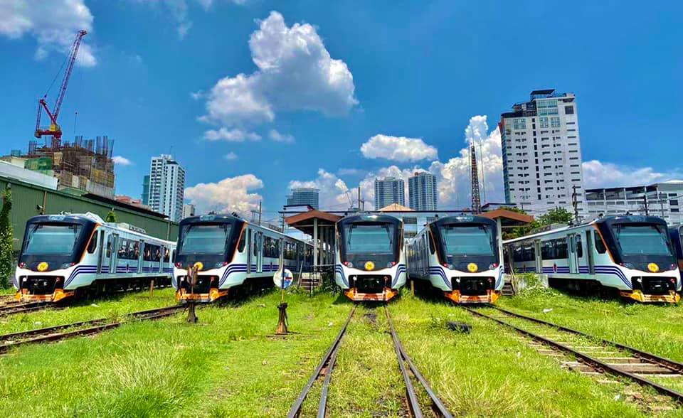 Metro Manila new railway trains