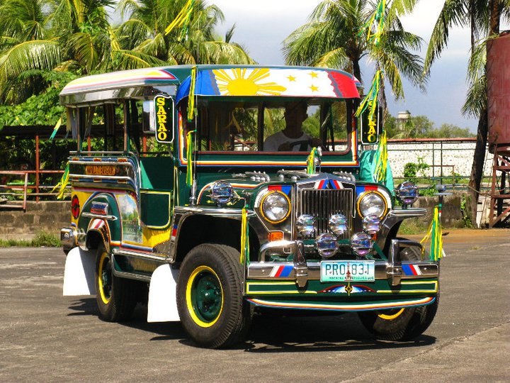 Jeepneys allowed back on roads