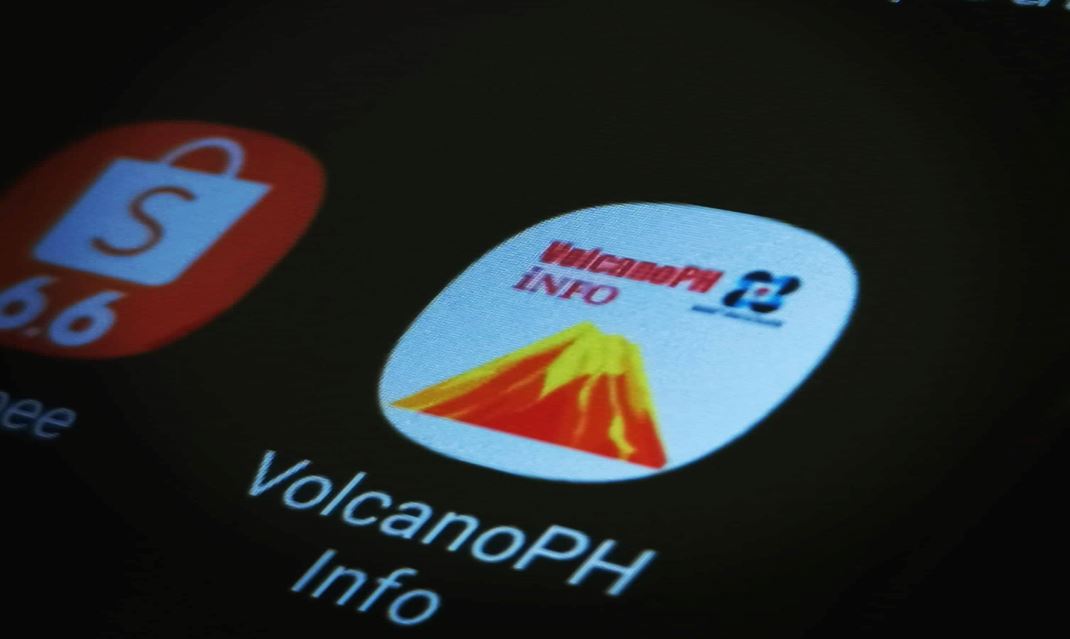 How to Use VolcanoPh app for Real-Time Alerts